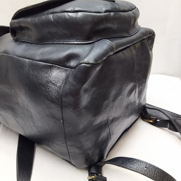 Madewell Black Leather Front Pocket Drawstring Large Backpack main image 6